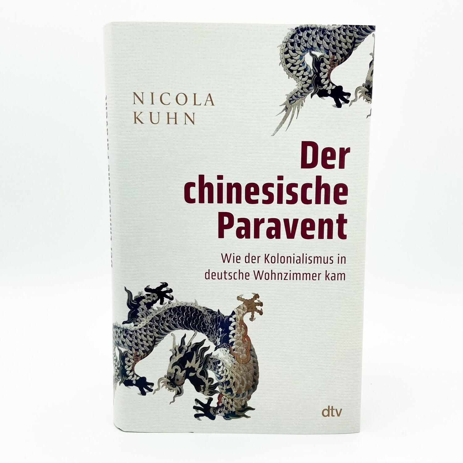 Bild: 9783423284035 | Der chinesische Paravent | Nicola Kuhn | Buch | 368 S. | Deutsch