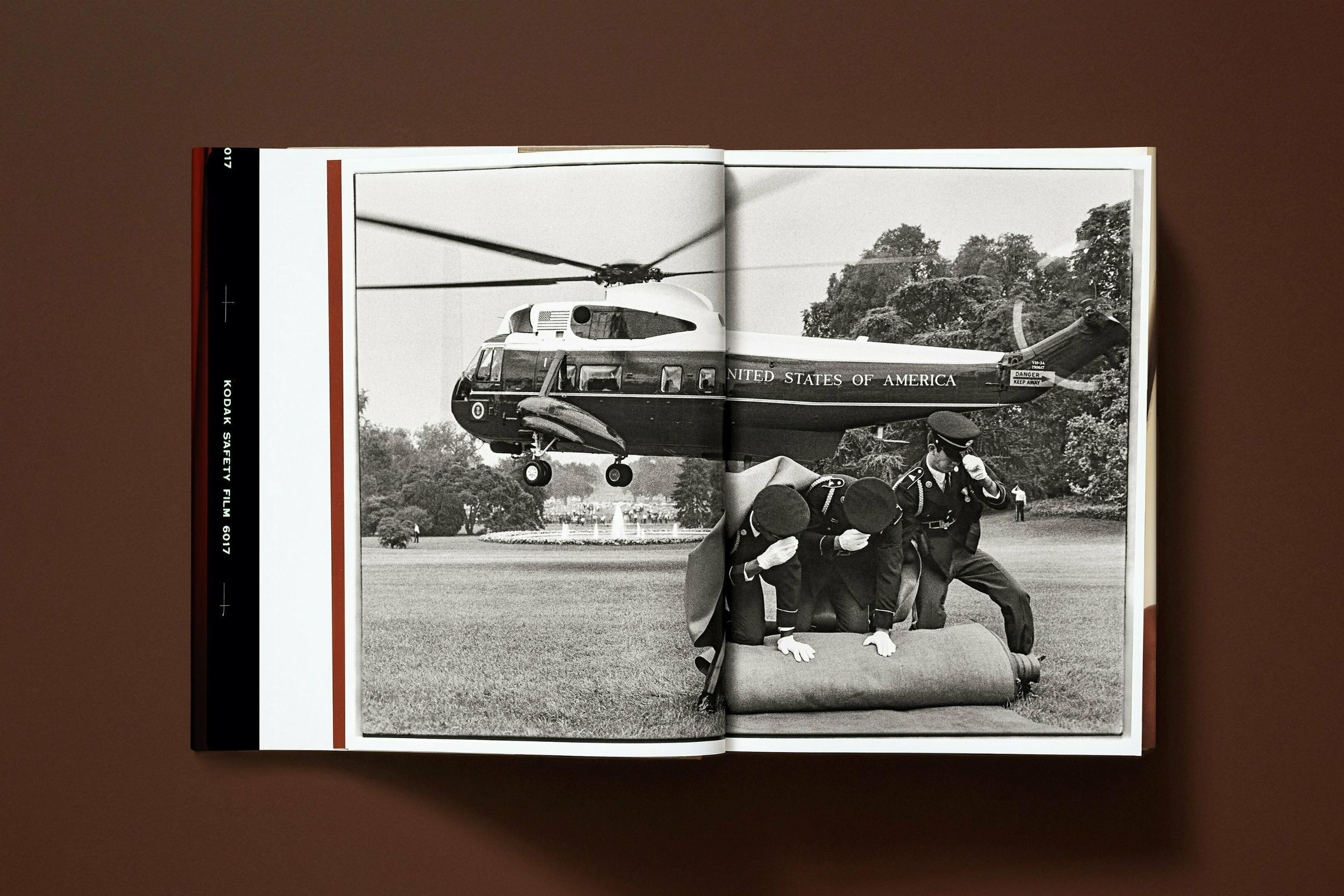 Bild: 9783836582186 | Annie Leibovitz | Graydon Carter (u. a.) | Buch | Schuber | 560 S.