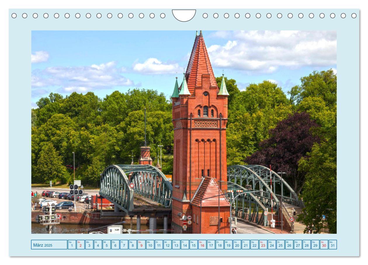 Bild: 9783435067213 | Lübeck Backsteingotik an der Trave (Wandkalender 2025 DIN A4 quer),...