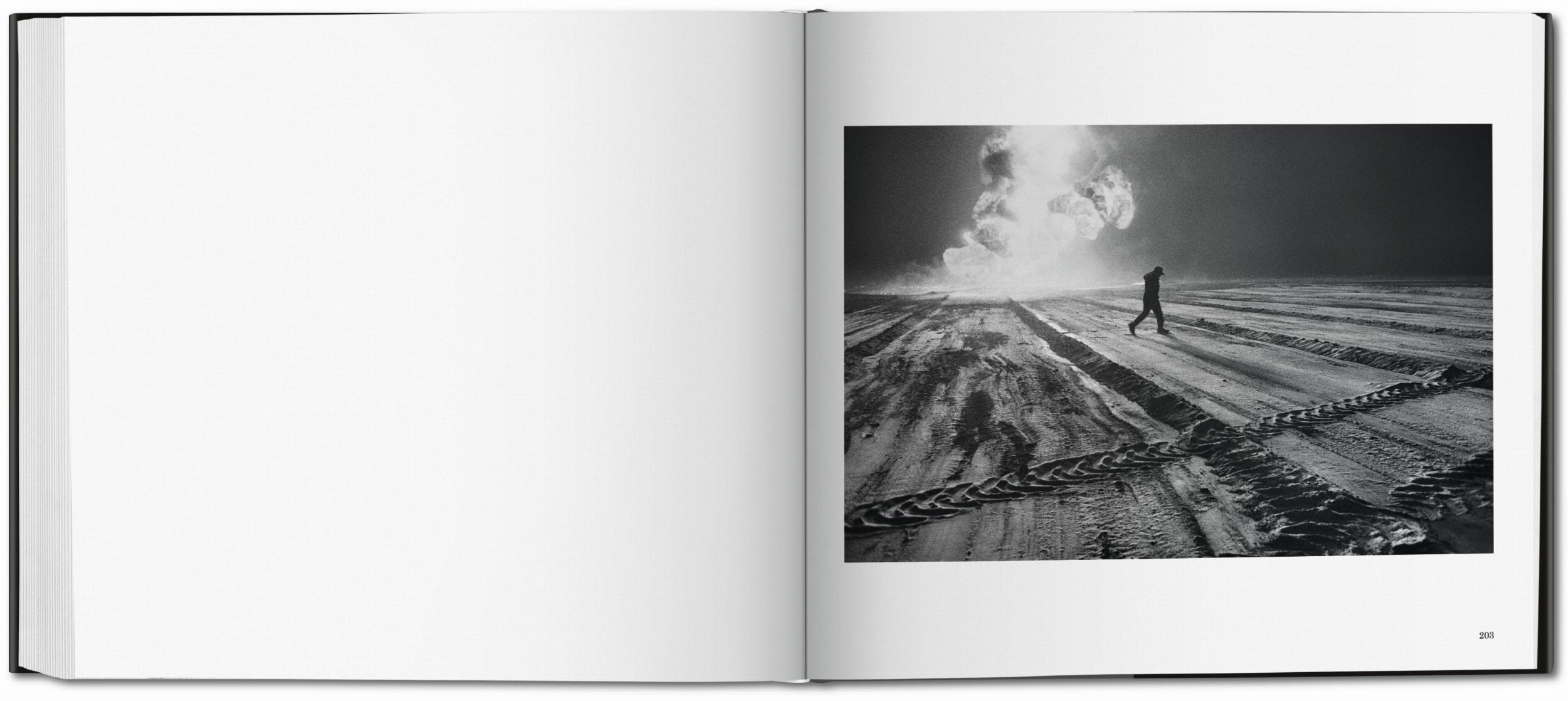 Bild: 9783836561259 | Sebastião Salgado. Kuwait. A Desert on Fire | Kuwait, a Desert on Fire