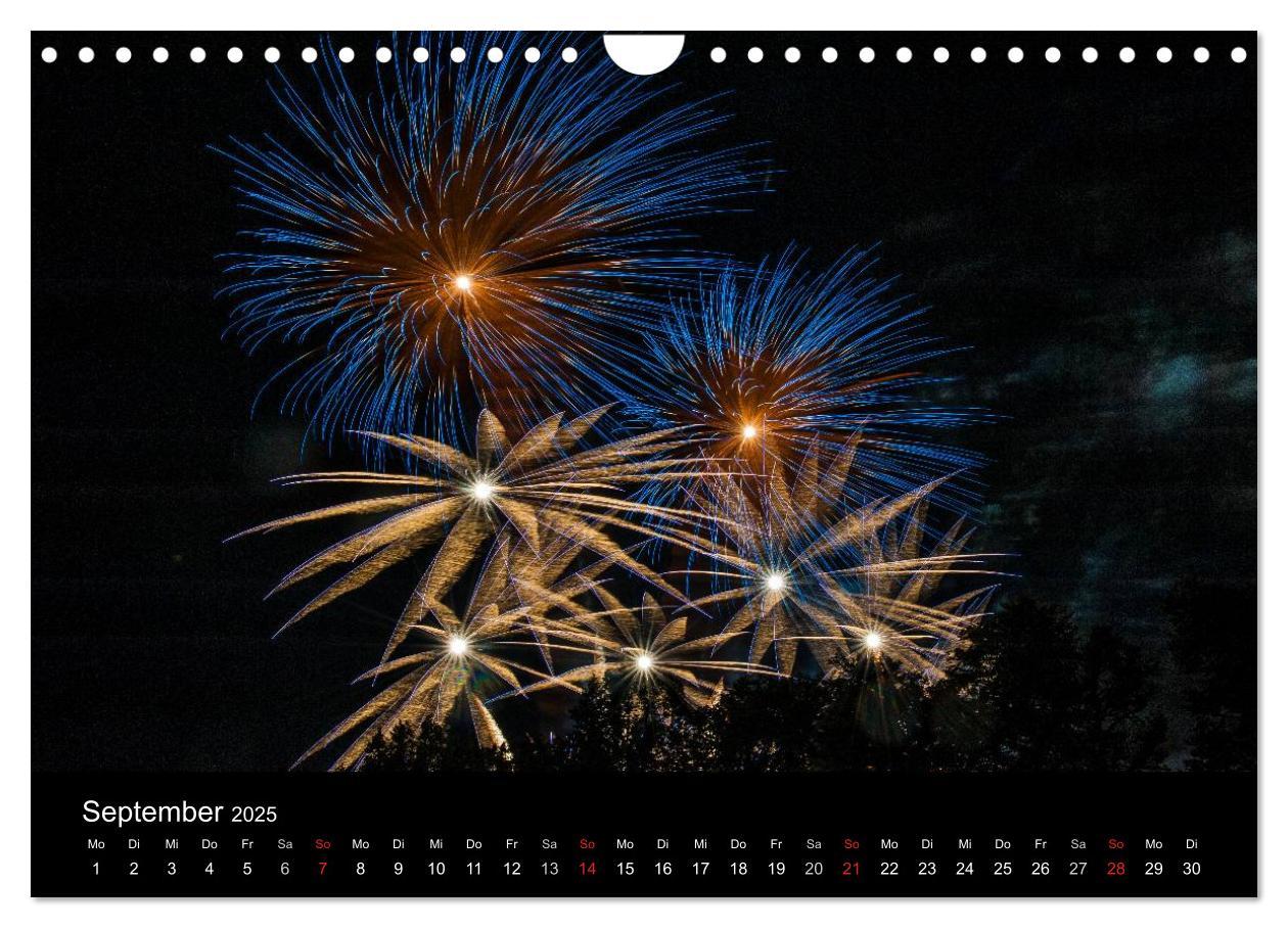 Bild: 9783435837953 | Das Feuerwerk (Wandkalender 2025 DIN A4 quer), CALVENDO Monatskalender