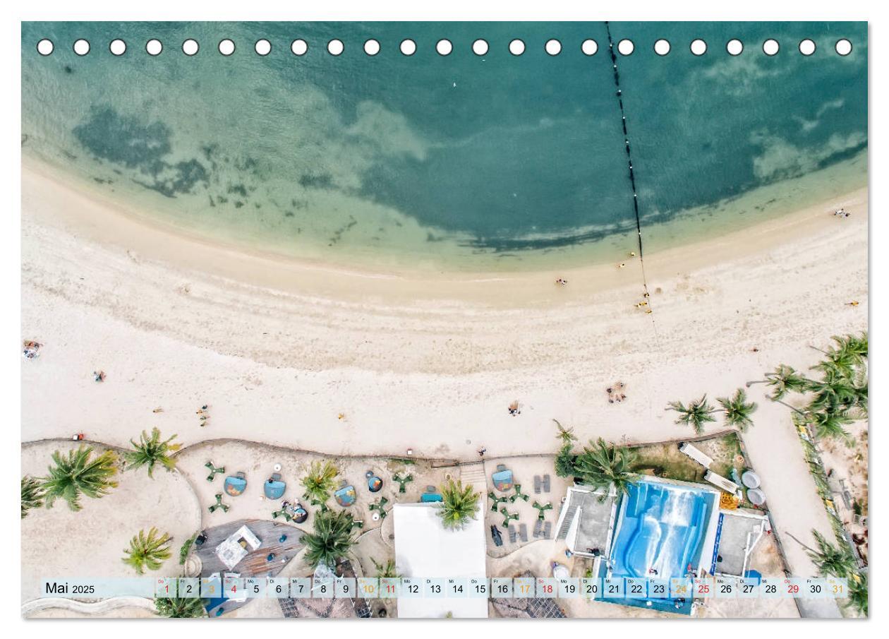 Bild: 9783435098613 | Strand im Blick der Drohne (Tischkalender 2025 DIN A5 quer),...