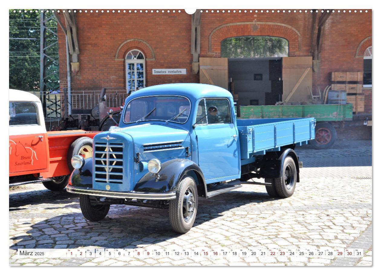 Bild: 9783383932137 | TRUCK - Oldtimer (Wandkalender 2025 DIN A2 quer), CALVENDO...