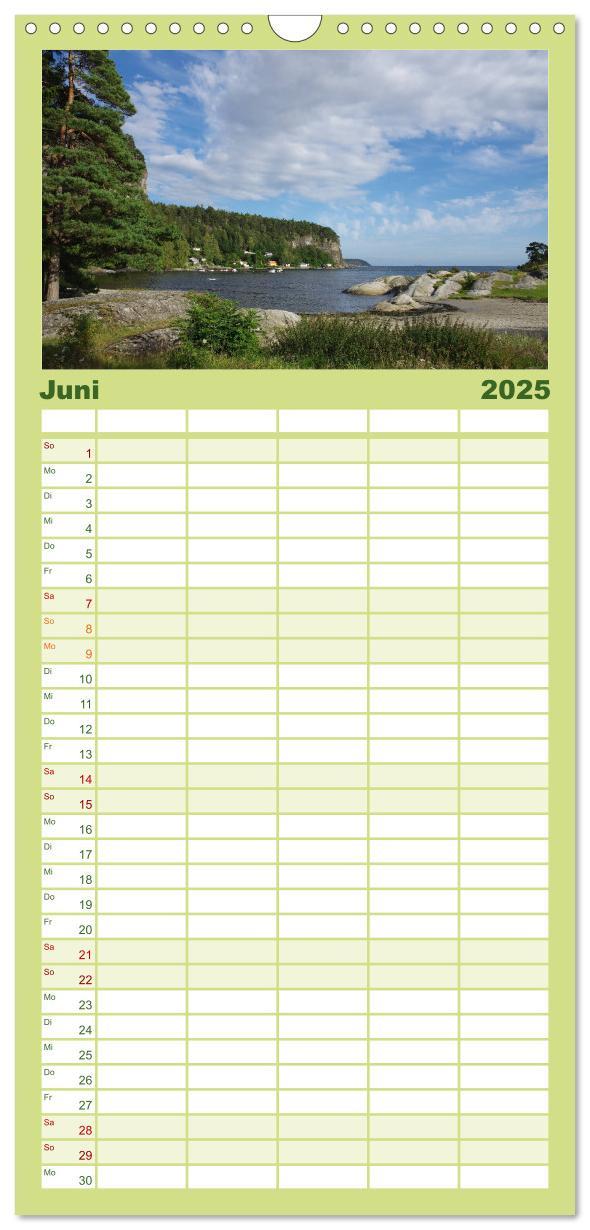 Bild: 9783457122525 | Familienplaner 2025 - Norwegen PUR mit 5 Spalten (Wandkalender, 21...