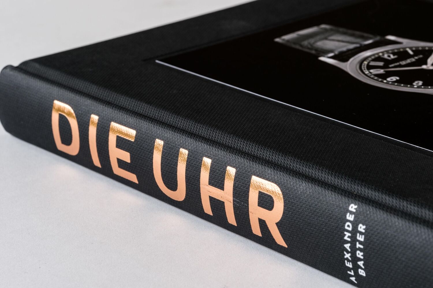 Bild: 9783791388120 | Die Uhr. Geschichte Technik Design | Alexander Barter | Buch | 336 S.