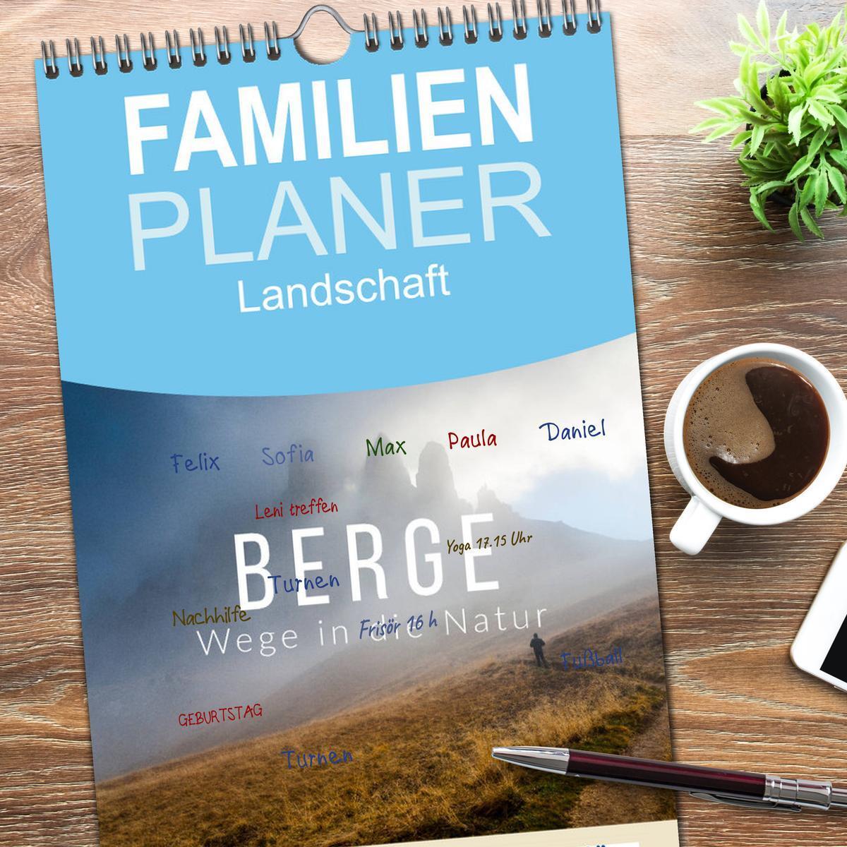 Bild: 9783457107324 | Familienplaner 2025 - Berge. Wege in die Natur mit 5 Spalten...