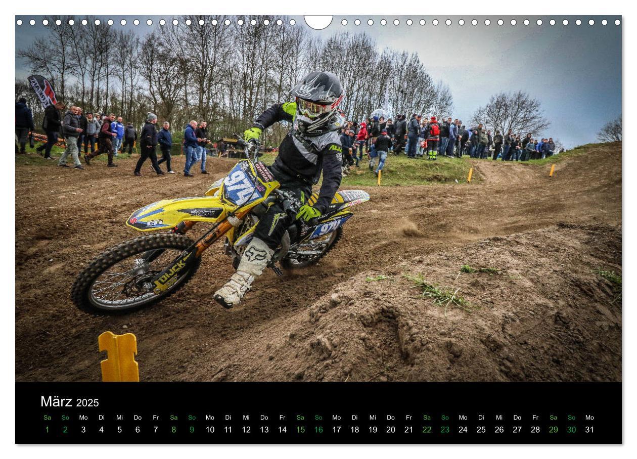 Bild: 9783435374335 | Motocross Ladies 2025 (Wandkalender 2025 DIN A3 quer), CALVENDO...