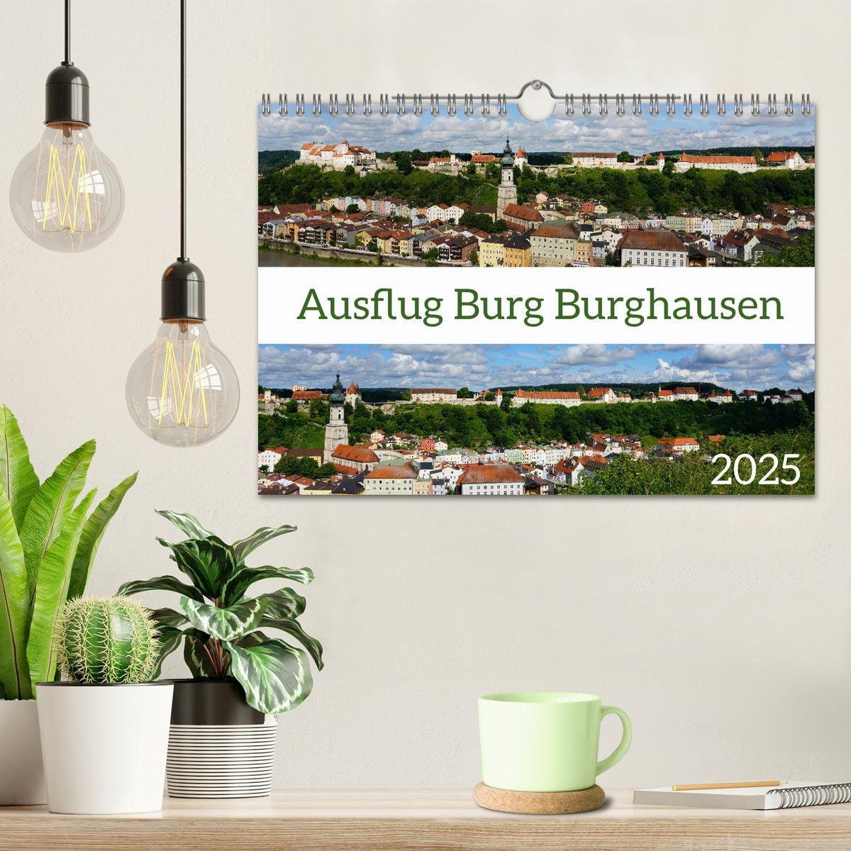 Bild: 9783383962653 | Ausflug Burg Burghausen (Wandkalender 2025 DIN A4 quer), CALVENDO...