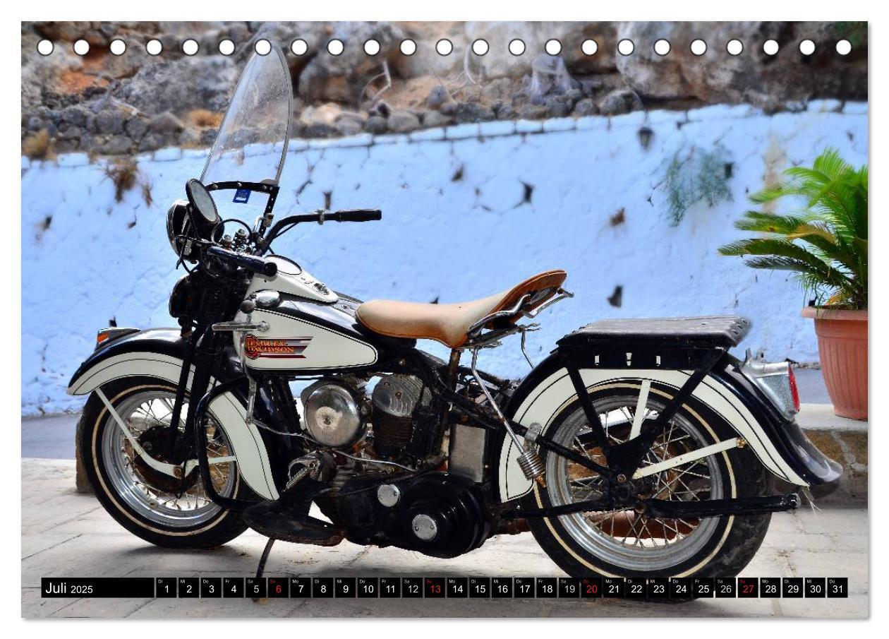 Bild: 9783435645701 | Harley Davidson WLA 750 (Tischkalender 2025 DIN A5 quer), CALVENDO...