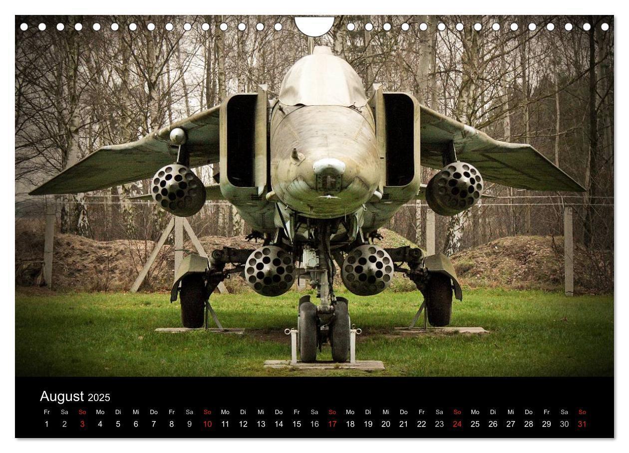 Bild: 9783435501953 | Hubschrauber und Kampfflugzeuge der NVA (Wandkalender 2025 DIN A4...