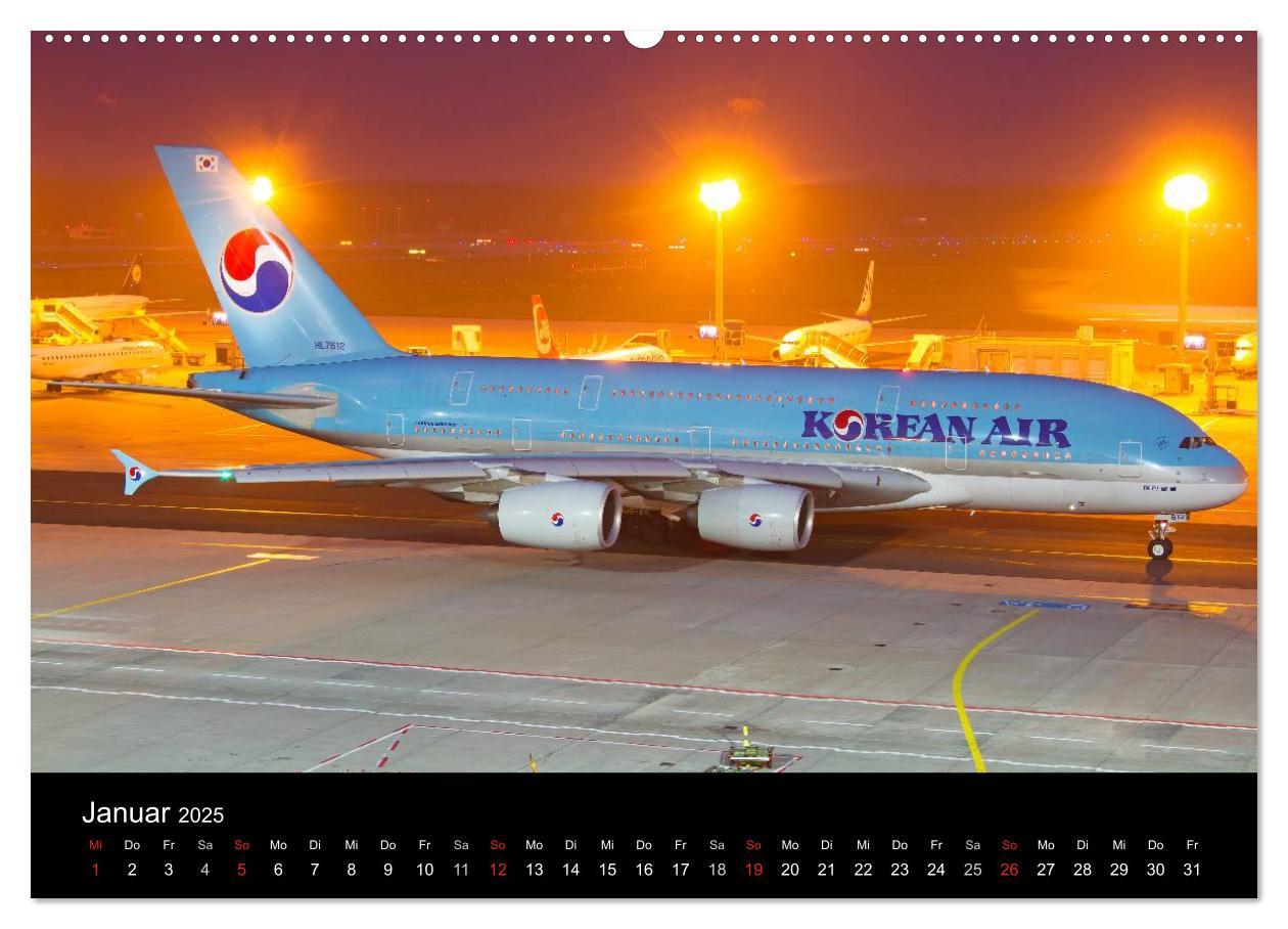 Bild: 9783435742073 | Flugzeuge bei Nacht (Wandkalender 2025 DIN A2 quer), CALVENDO...