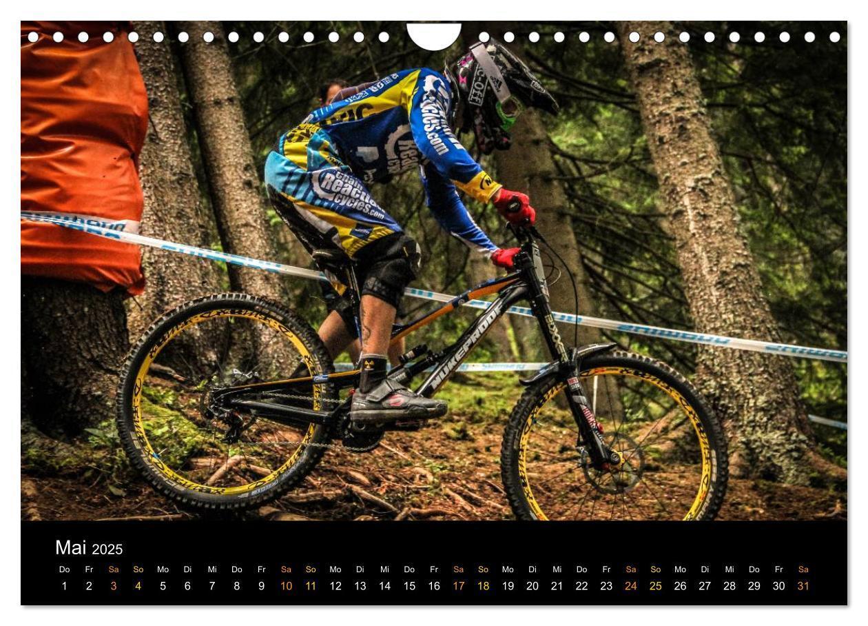 Bild: 9783435725137 | Downhill Racing 2025 (Wandkalender 2025 DIN A4 quer), CALVENDO...