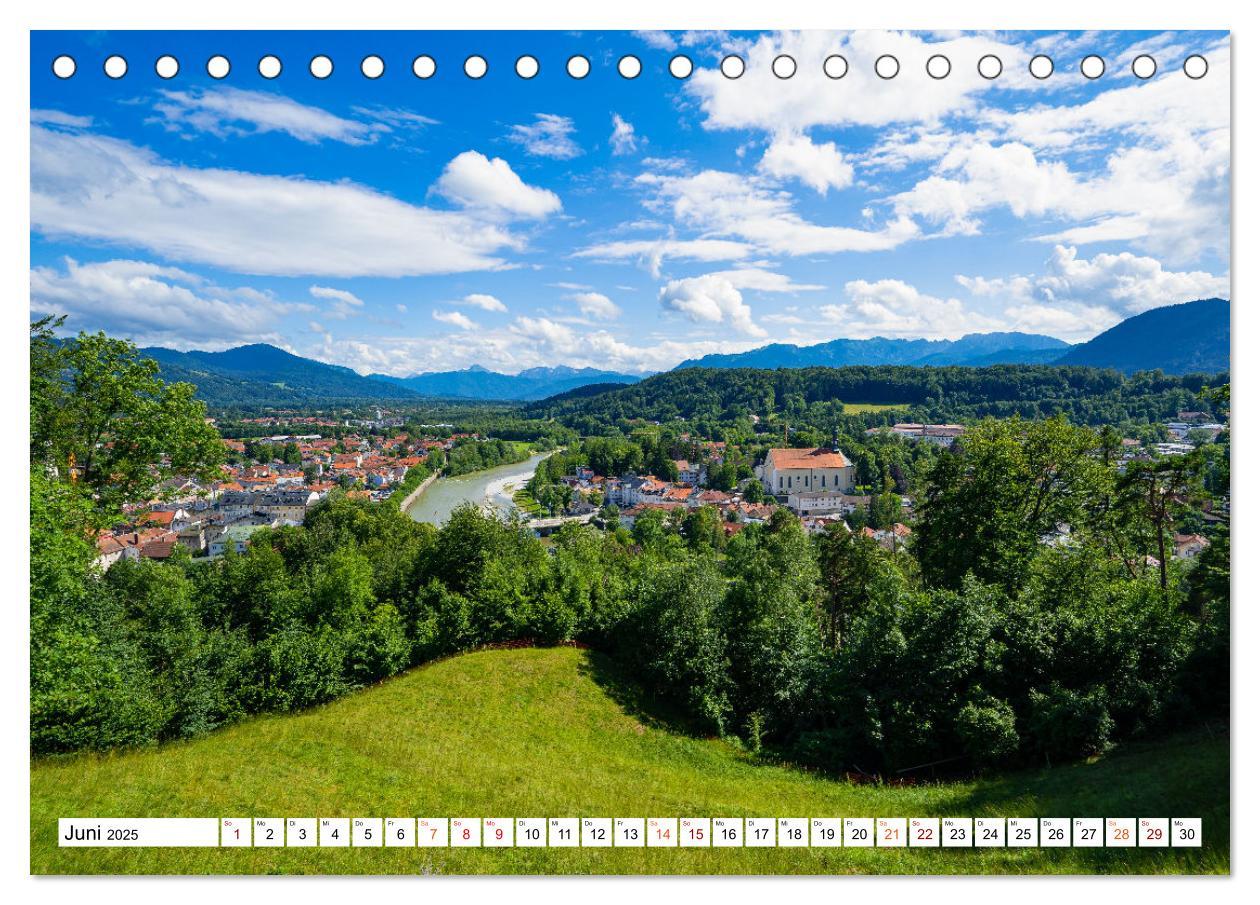 Bild: 9783435039296 | Bad Tölz Impressionen (Tischkalender 2025 DIN A5 quer), CALVENDO...