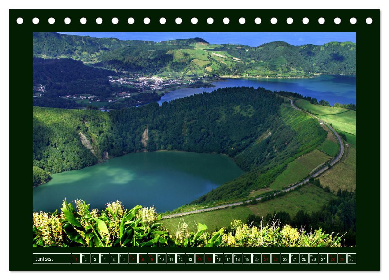 Bild: 9783383877674 | Sao Miguel - Perle der Azoren (Tischkalender 2025 DIN A5 quer),...