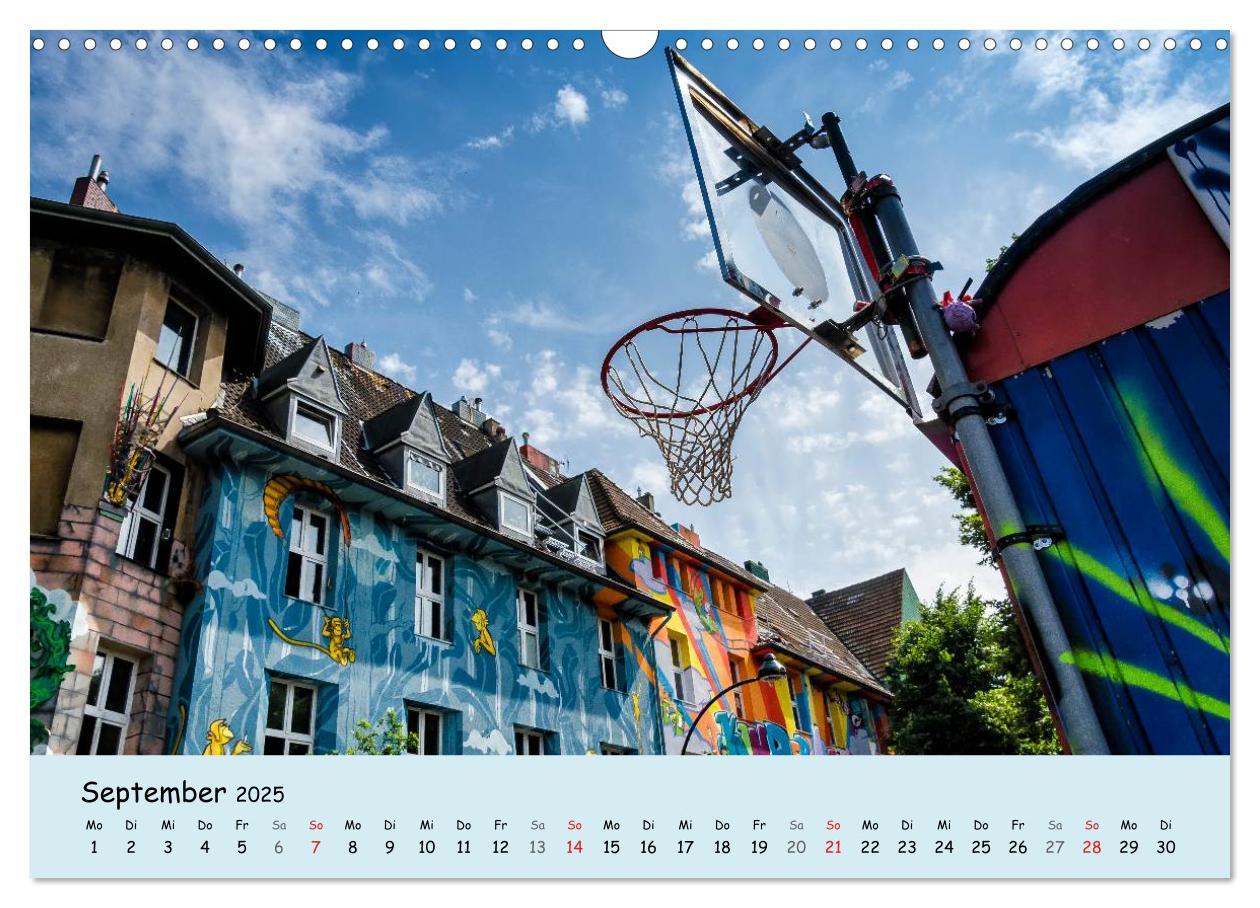 Bild: 9783435610921 | Düsseldorf - Die Kiefernstraße (Wandkalender 2025 DIN A3 quer),...